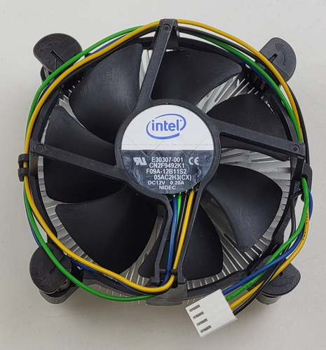 Intel E30307-001 Sockel 775 Kupferkern/Aluminium Kühlkörper Lüftereinheit