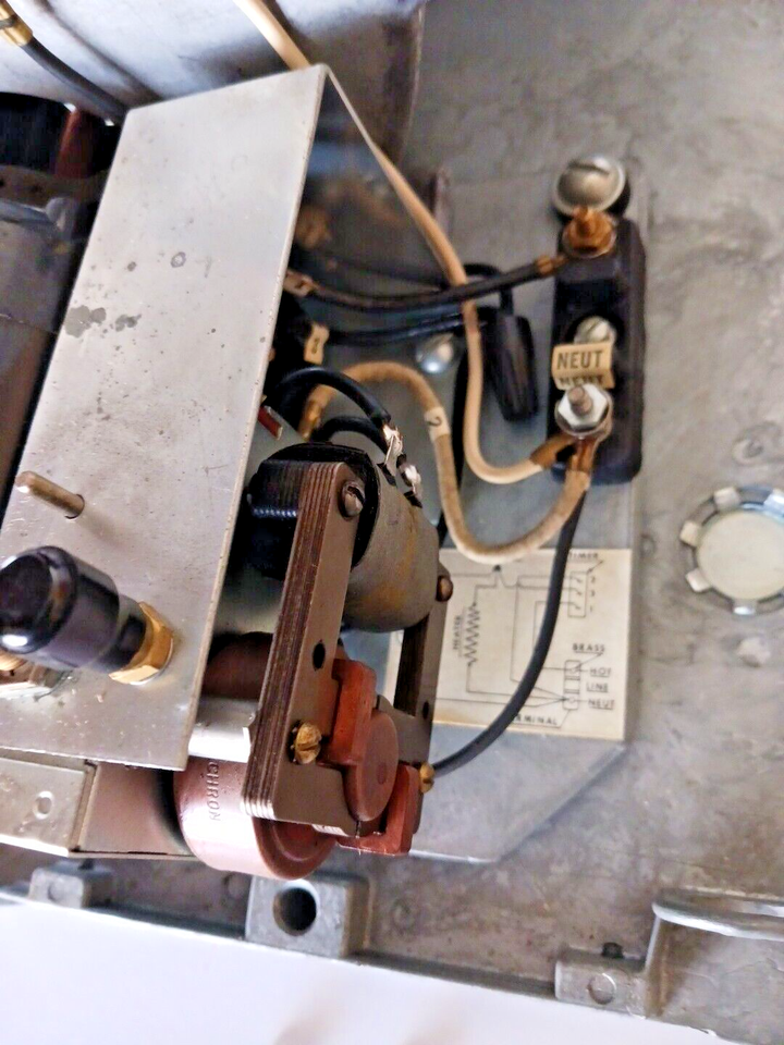 Vintage Wall Mounted Commercial Bathroom Hand And Face Dryer White