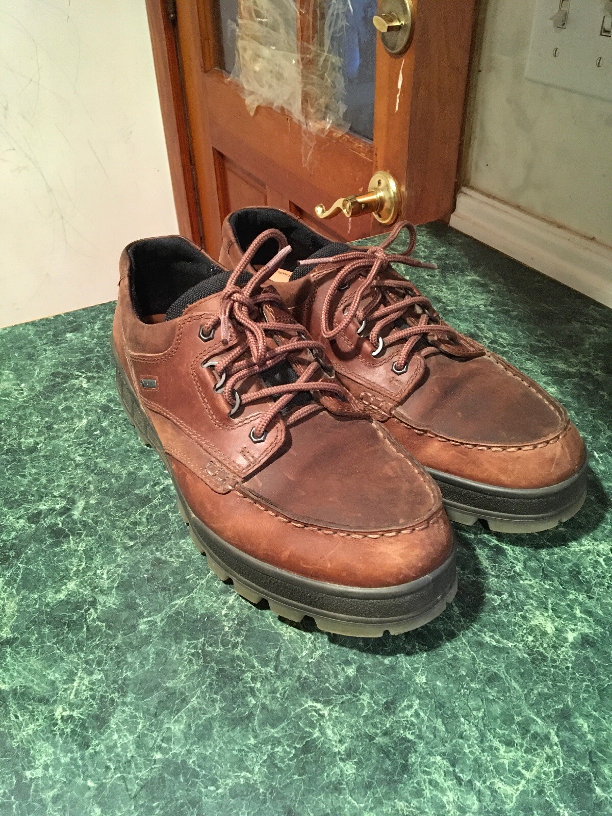 ecco track ii vs track 6