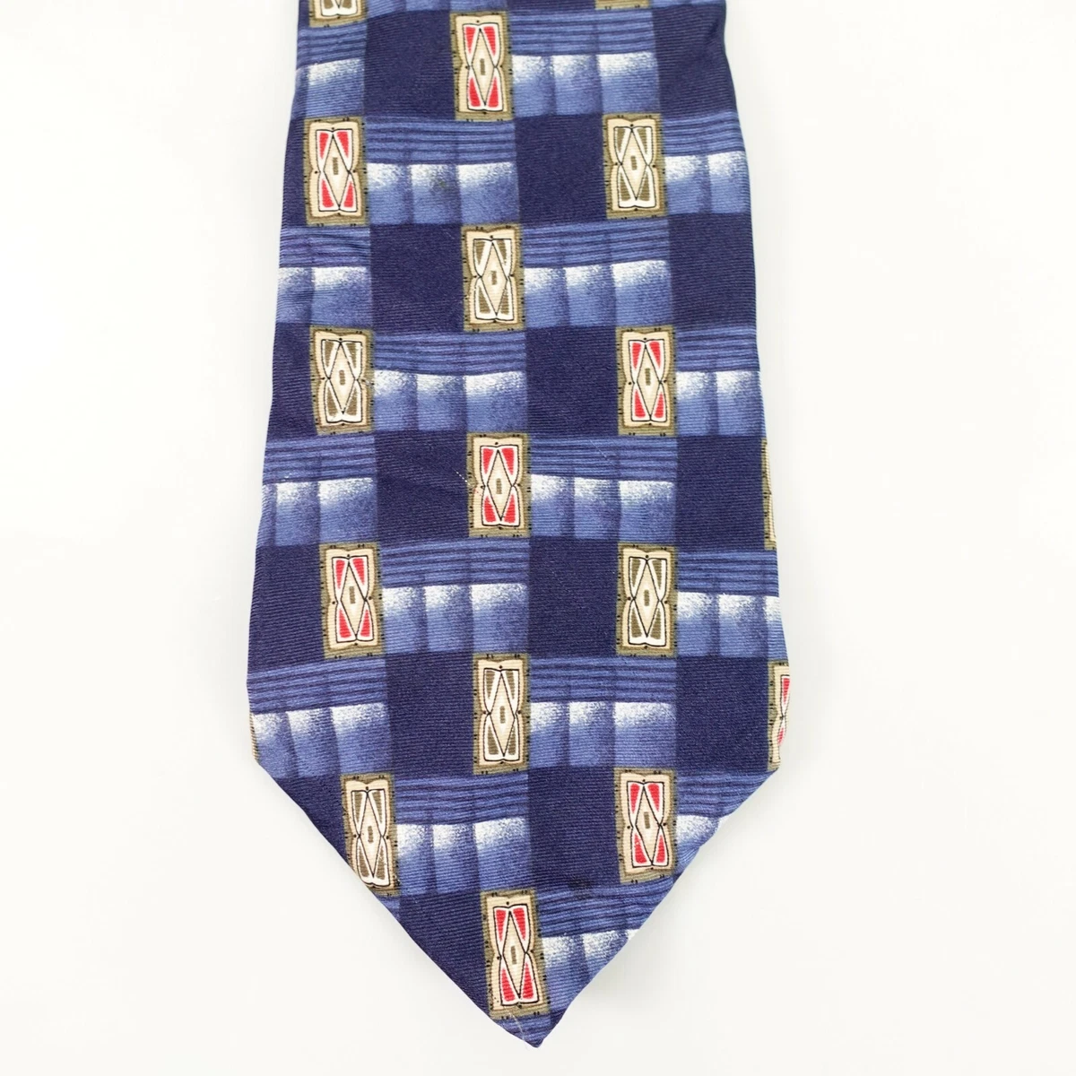 Henry grethel suit 2025