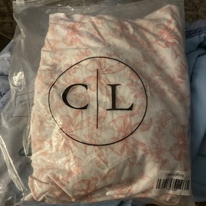 CADEN LANE Fancy Frills Crib Sheet NEW Boutique  100% Cotton