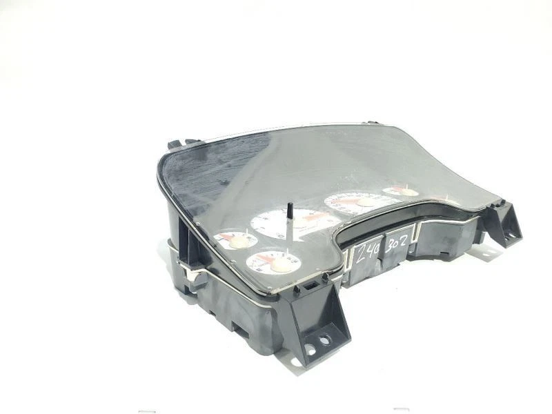 Dodge Ram 2500 2004 2005 racimo velocímetro fabricante de equipos originales tracción trasera 5,9 algunas grietas P56051104AG Foto 3 de 4