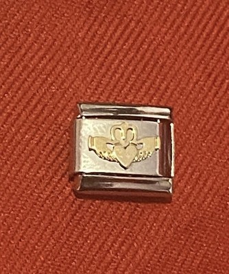 Neu Gold Claddagh Symbol Silber Charm passt allen 9mm klassisches italienisches Armband