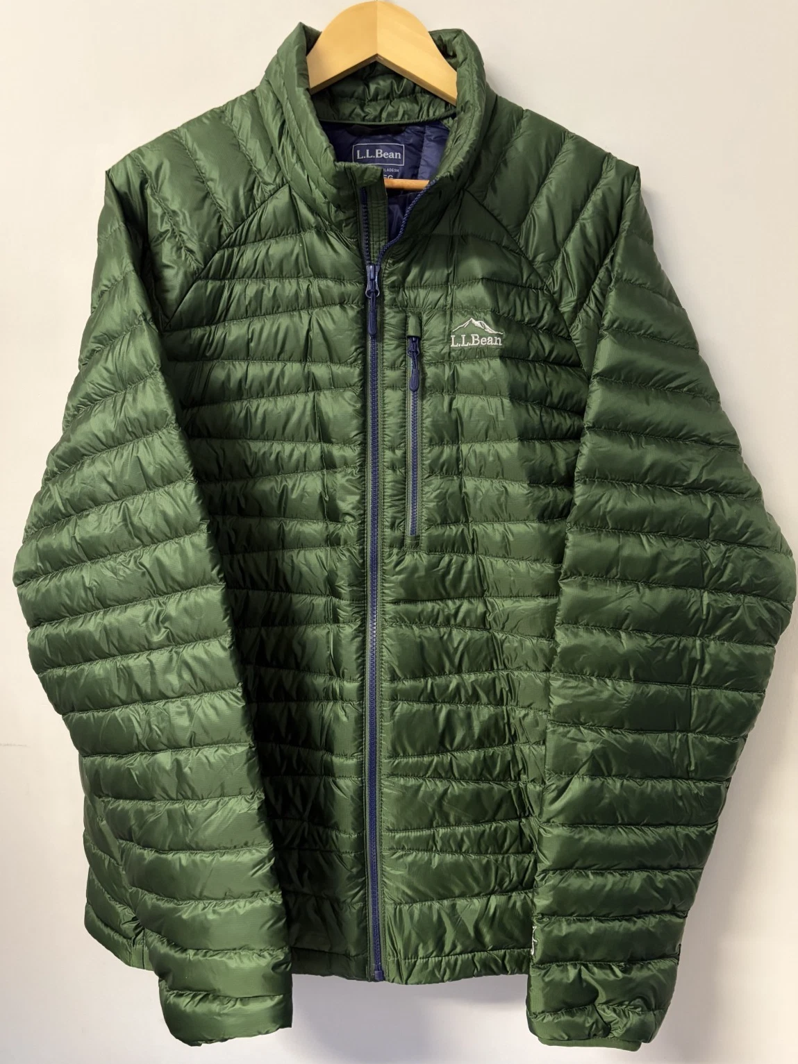 LL Bean Men's Ultralight 850 Down Sweater insulated jacket, NWOT, XL, green