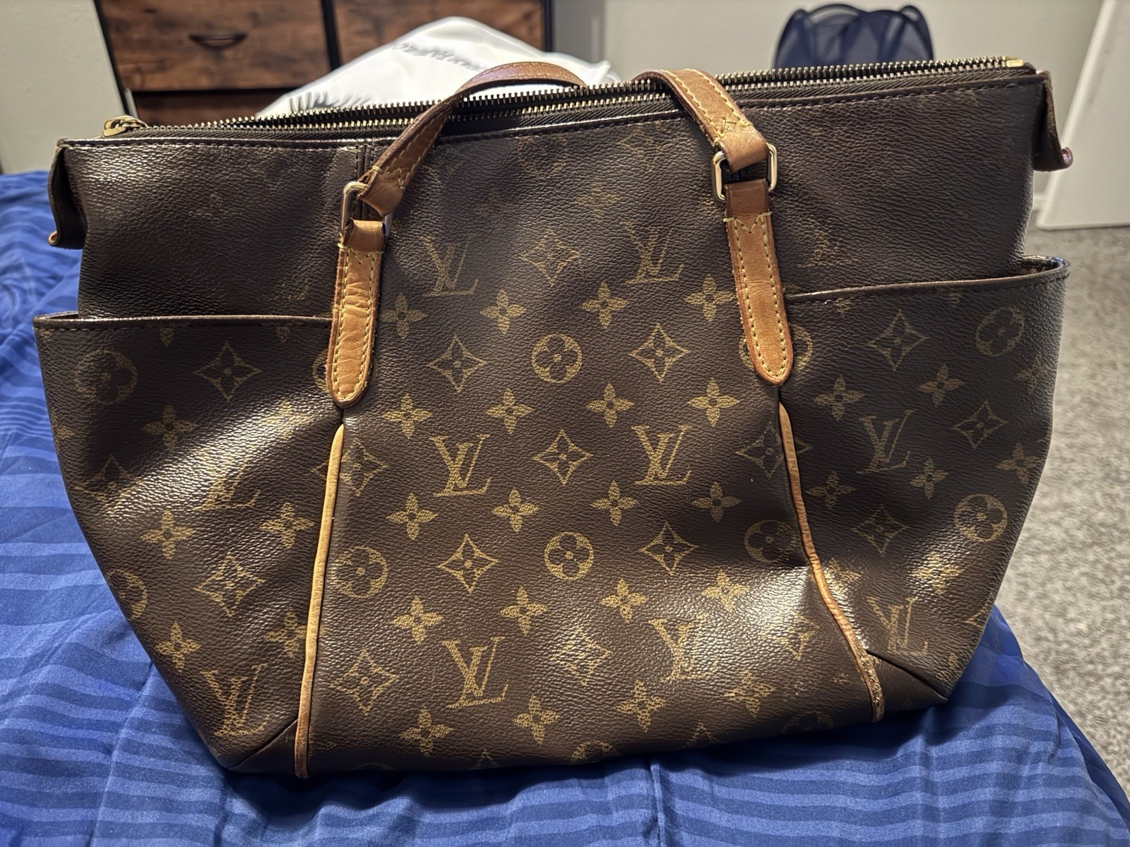 Louis Vuitton Totally PM Tote Bag in Brown Monogram Canvas