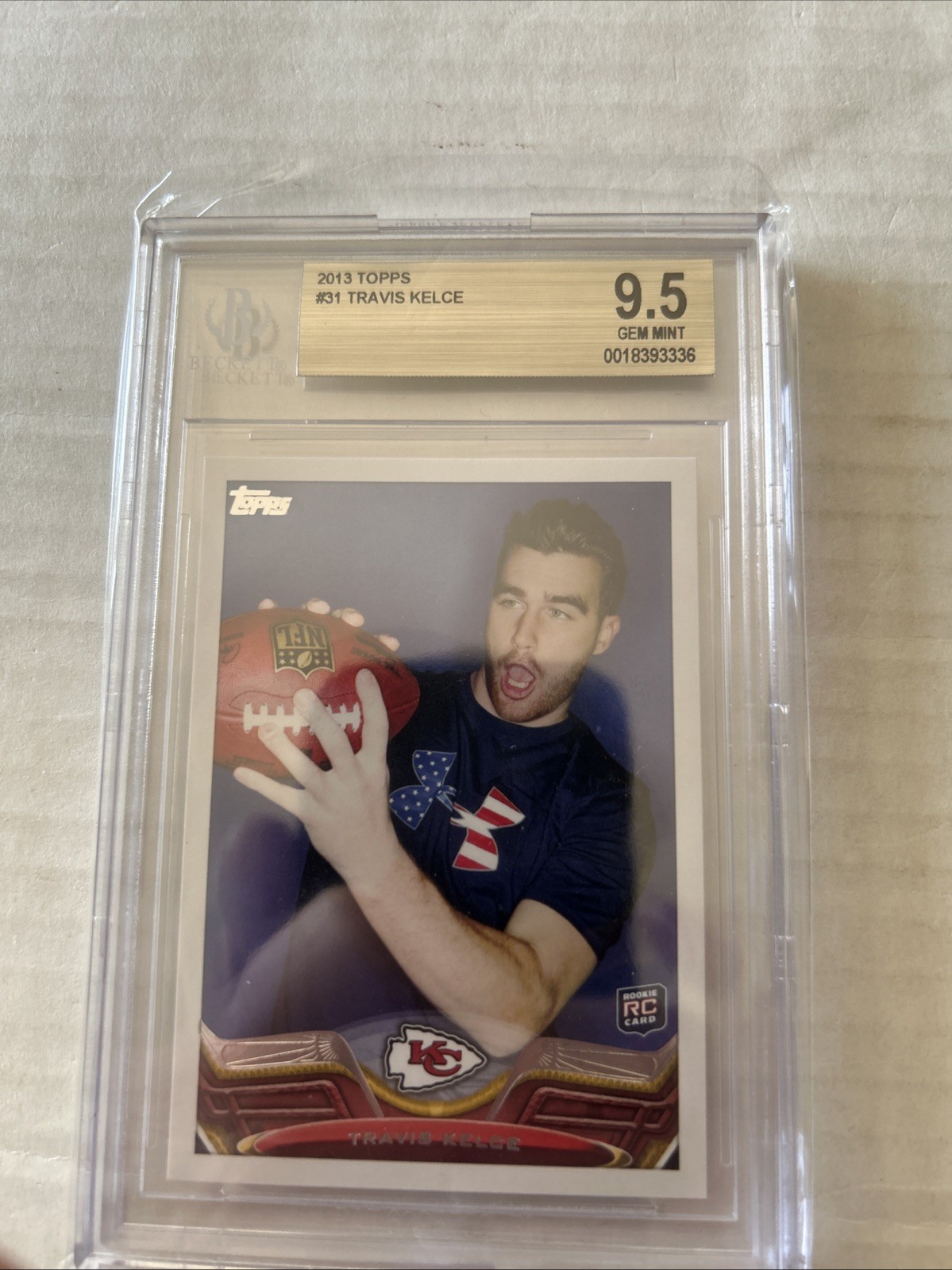 2013 Topps - Travis Kelce #31 (RC) BGS 9.5