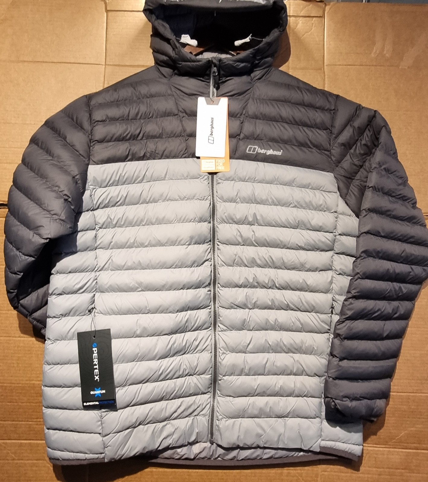 Berghaus Men's XXL Vaskye Hydroloft Insulated Hooded Puffer Jacket in Grey - New