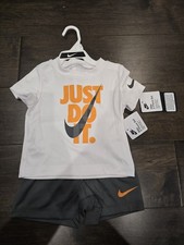 Nike Toddler Boys Just Do It White Gray Orangr Shorts and shirt Set 12M New