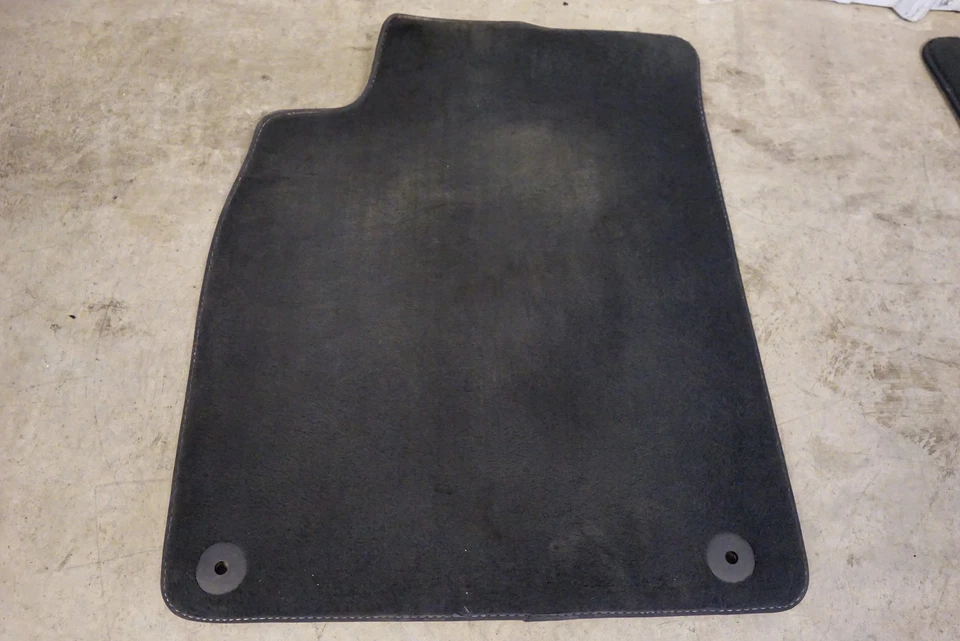 Juego alfombrillas AUDI RS7 2013-2018 4G086450 Foto 2 de 4