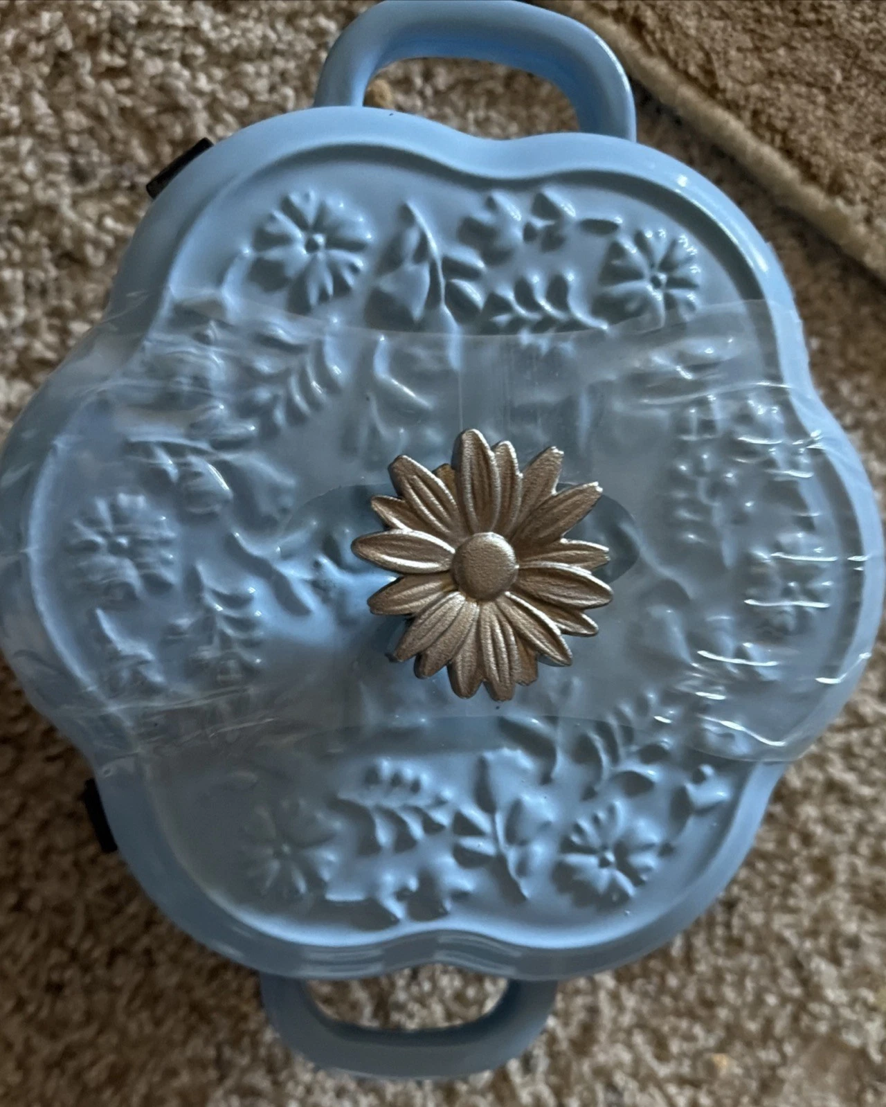 PioneerWoman ENAMEL Cast Iron Floral 2qt Pot NWOT
Opens in a new window or tab