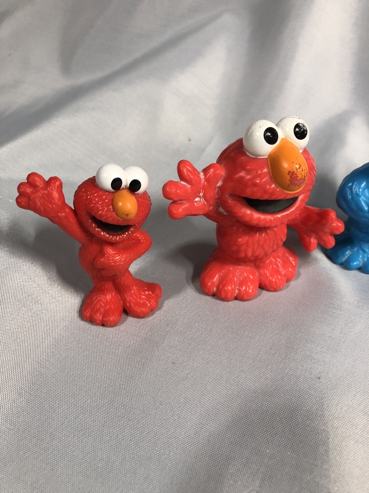 Sesame Street Assortment Lot Of 6 Figures & 4 Finger Puppets