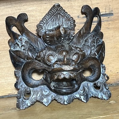Handgeschnitzte Wandrelief mit Drachengesicht aus Holz - Vintage asiatisches Dekor - AF
