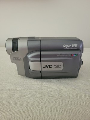 JVC Compact VHS Camcorder GR-SXM915U Super Digital Signal Processing 320x Zoom