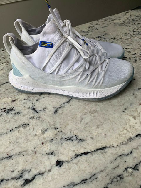 curry 5 size 11