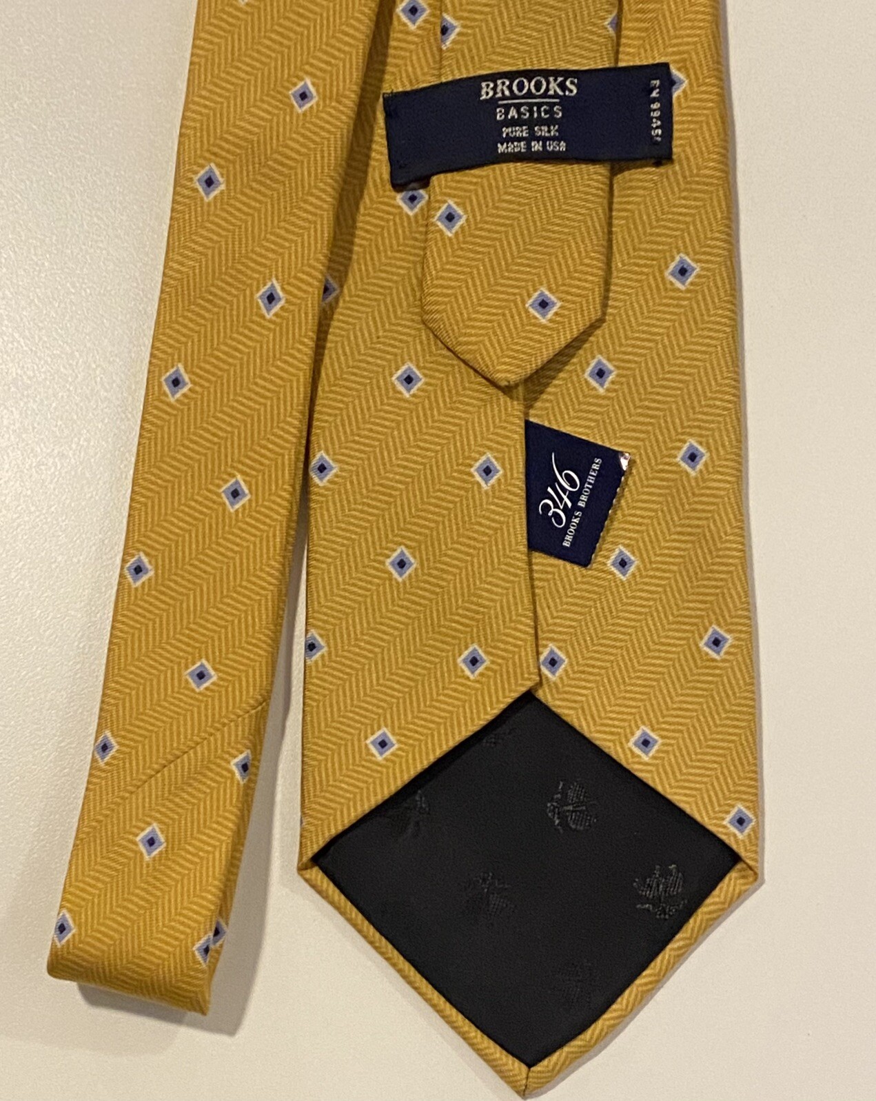 NWT VTG Brooks Brothers Basics Neck Tie 100 Silk Made In USA Geometric 57x3.75 eBay