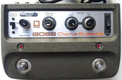 Boss CE-1 Chorus Ensemble Vintage Made in Japan Effects Pedals
