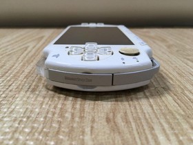GD8924 With Defects - PSP-2000 CERAMIC WHITE SONY PSP Console Japan