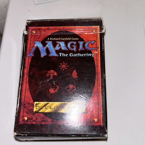 Magic the Gathering: 4th Edition - Starter Deck - 56 Cards and No Rules WOC6100