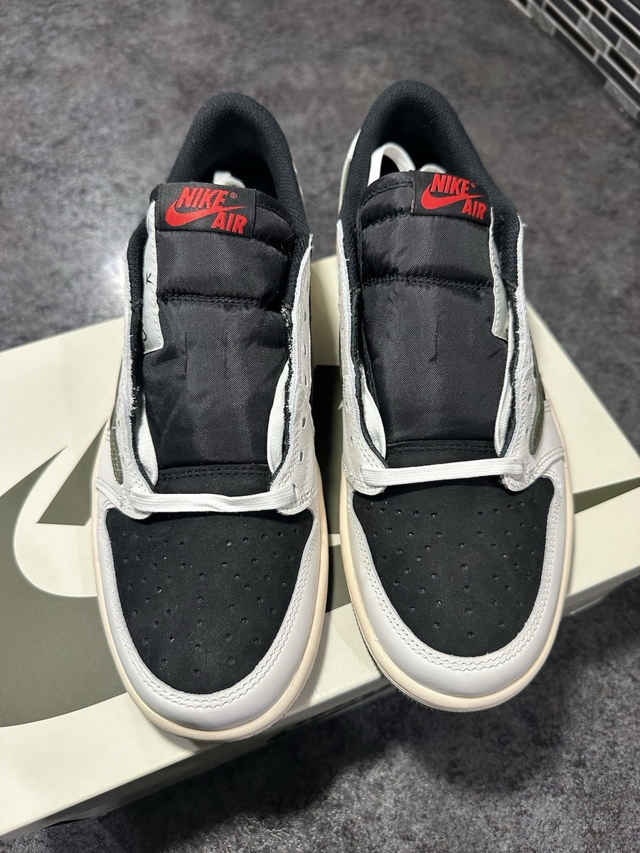 靴 TravisScottNikeAirJordan1ReverseOlive Size 8.5 - Travis Scott x Air Jordan 1 OG SP Low Black Olive