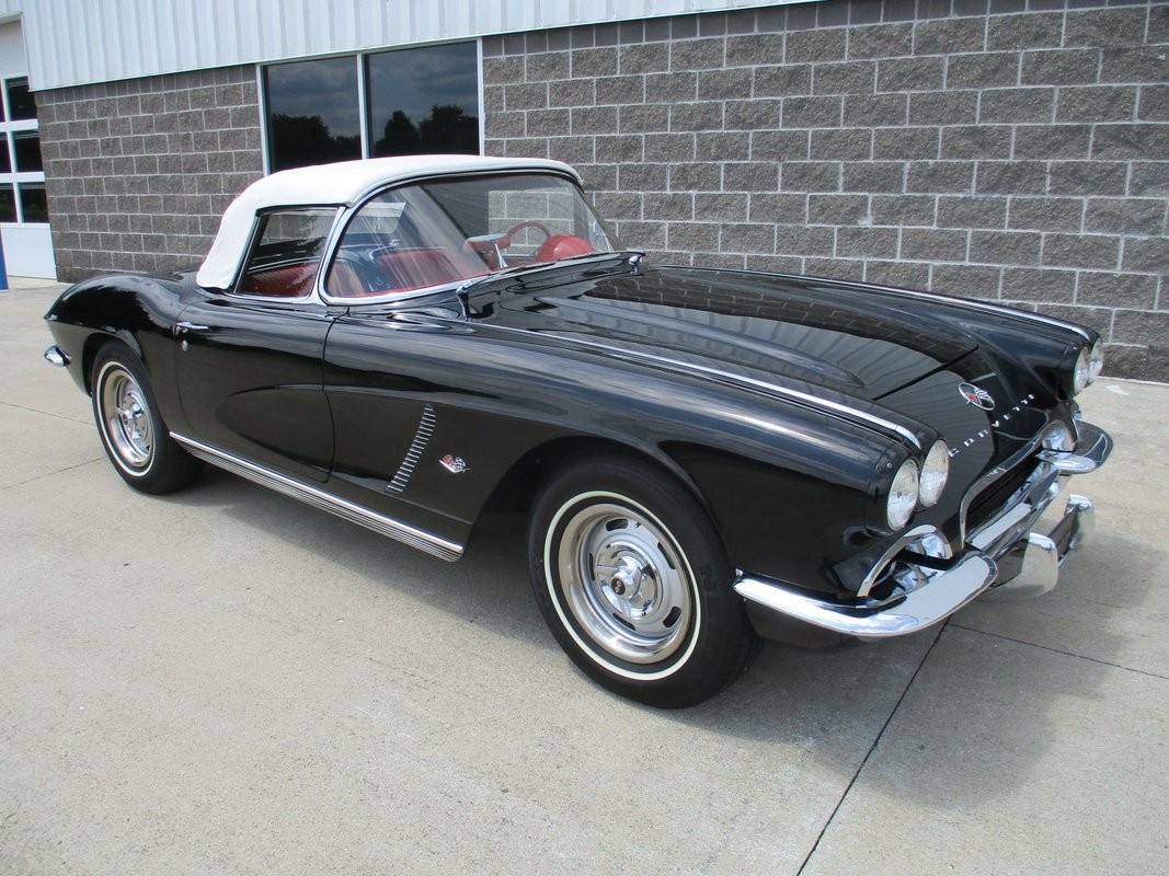 1962 Black Chevrolet Corvette   | C1 Corvette Photo 5