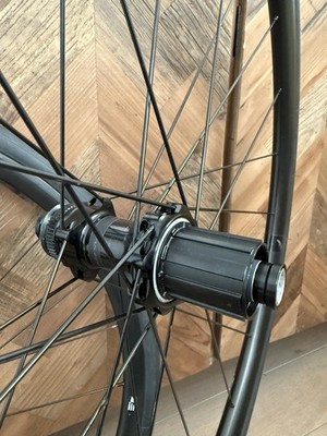 NEW! Fulcrum Racing 600 DB 2 Way Fit / Shimano Body / + Pirelli P7