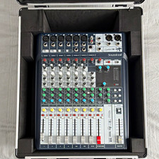 Soundcraft Signature 10 10-Channel Analogue Mixer w/ Thomann Flight Case