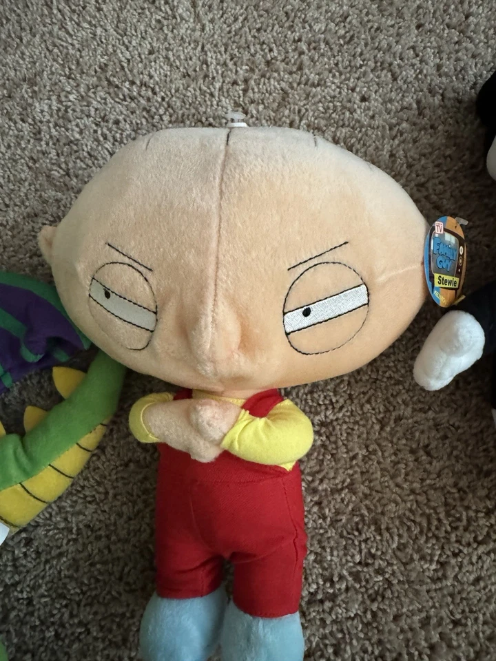 Conjunto de (3). Pelúcia Family Guy 2009 nova - Imagem 4 de 4