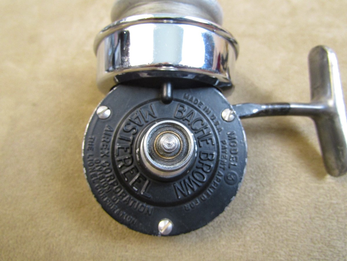 NICE! VINTAGE AIREX BACHE BROWN MASTEREEL NO.3 SPINNING REEL