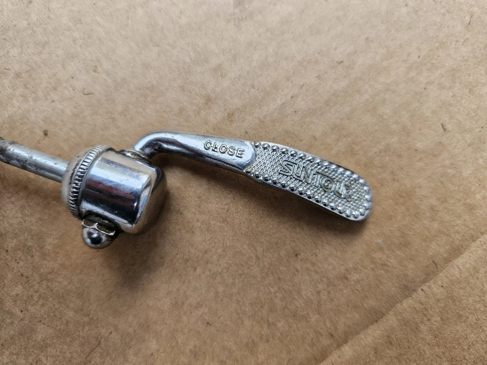 Vintage Suntour Seatpost Quick Release Skewer Seat Clamp Chrome Steel - Image 2 of 4