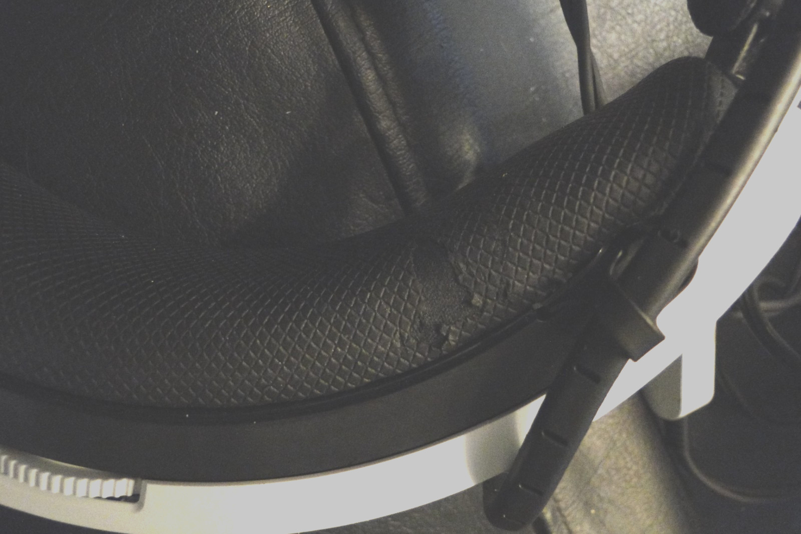 Sony PlayStation PS VR Bundle VR1 1st Generation PS4 headset motion