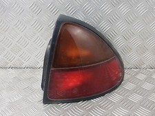 Feu arrière Mazda 323