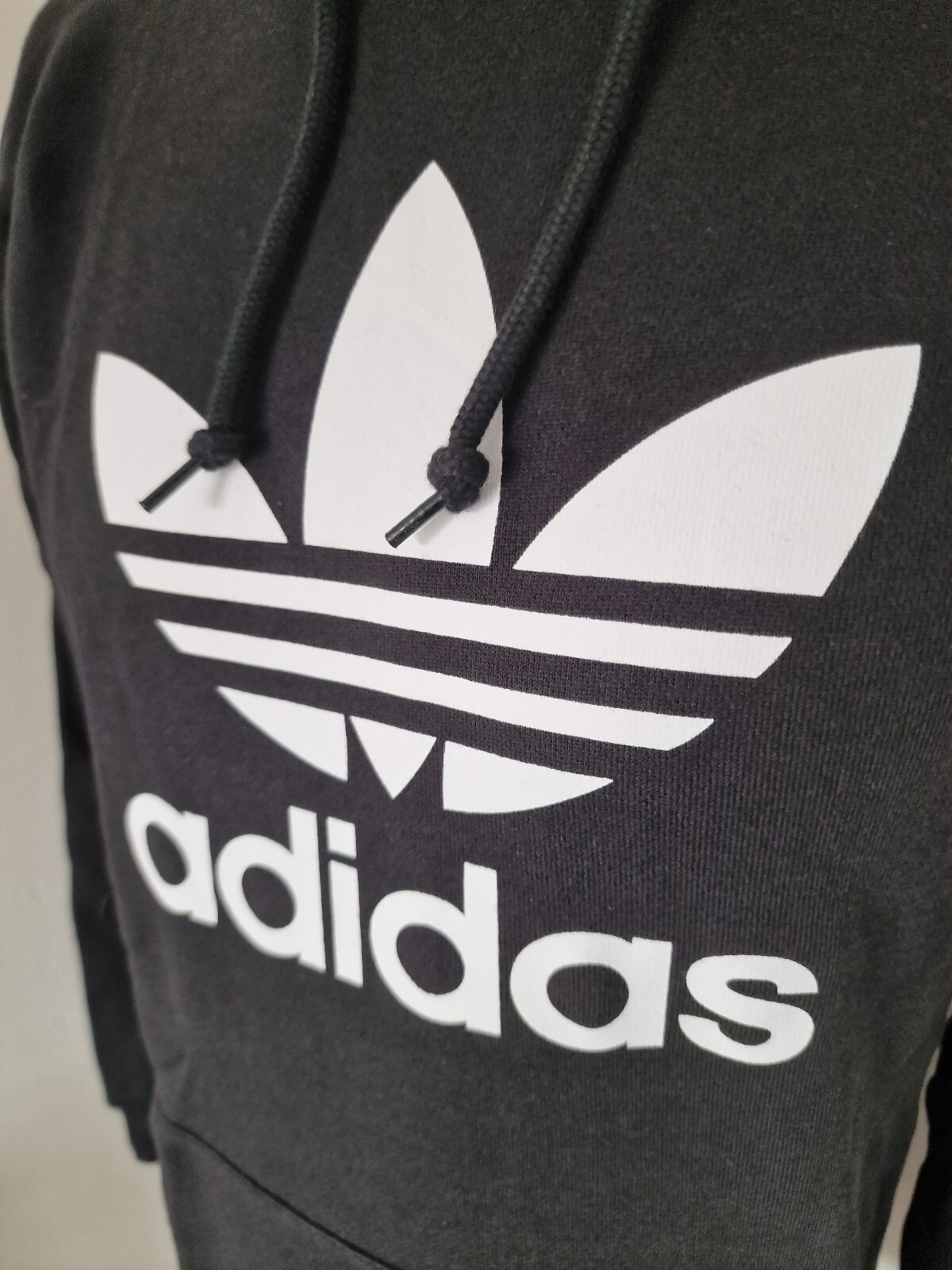 Adidas Originals Mens Trefoil Hoodie. New With Tags. Small. Black. RRP £55 image 3