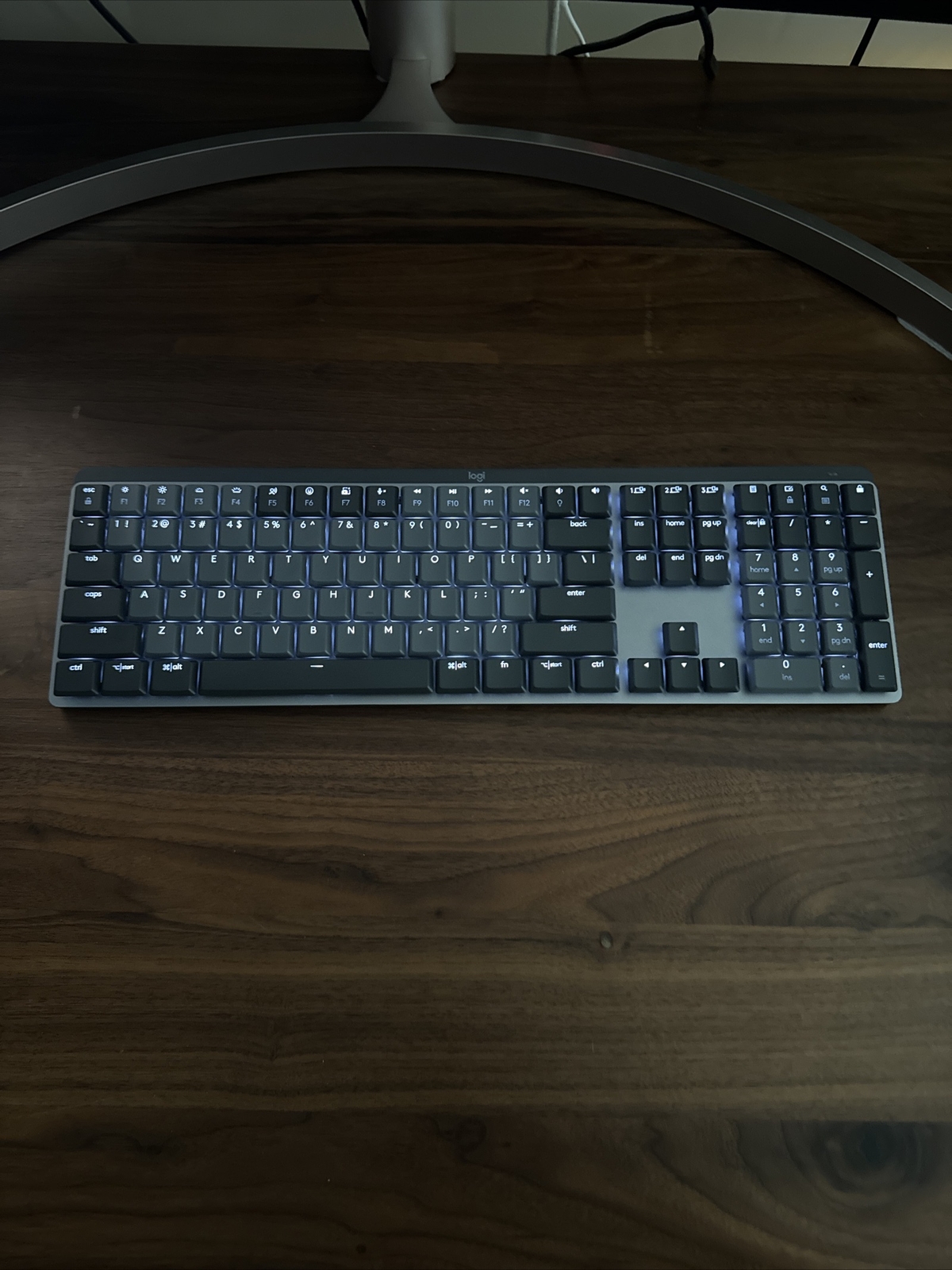 MX MECHANICALWireless Illuminated Performance Keyboard
