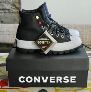 chuck taylor all star winter hi