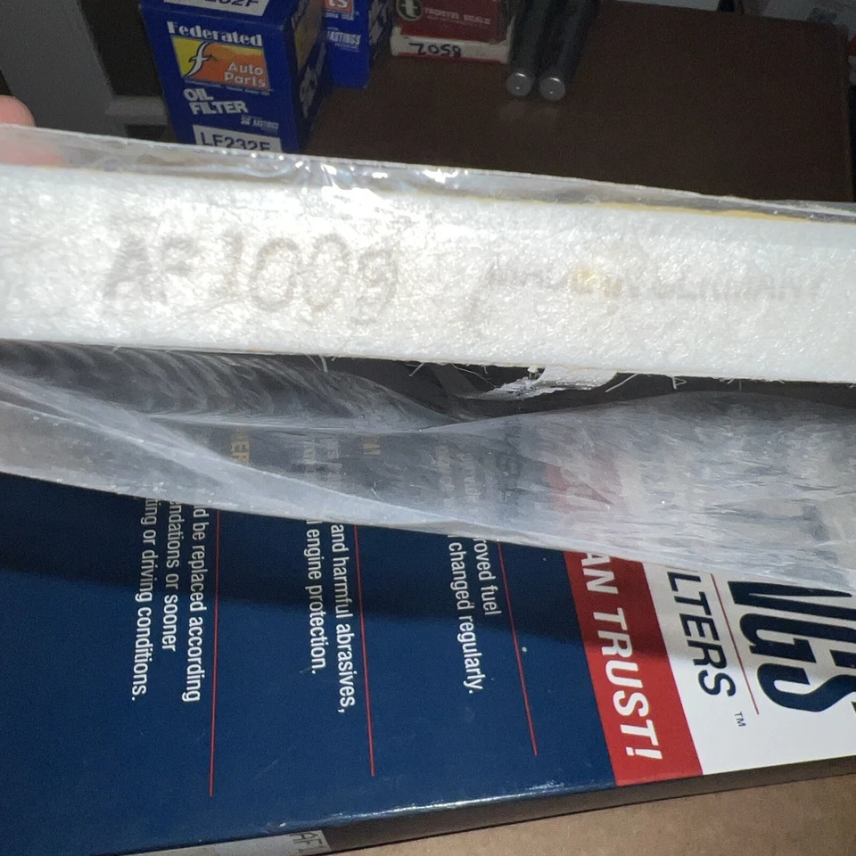 Cabin Air Filter Hastings AF1009 / Wix 24781 fits 97-01 Cadillac Cater-a 3.0L-V6 Foto 4 de 4