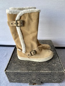 vans ugg boots