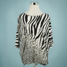 Clara Sun Woo Size Small S Black White Zebra Leopard Print Short Sleeve Art Top