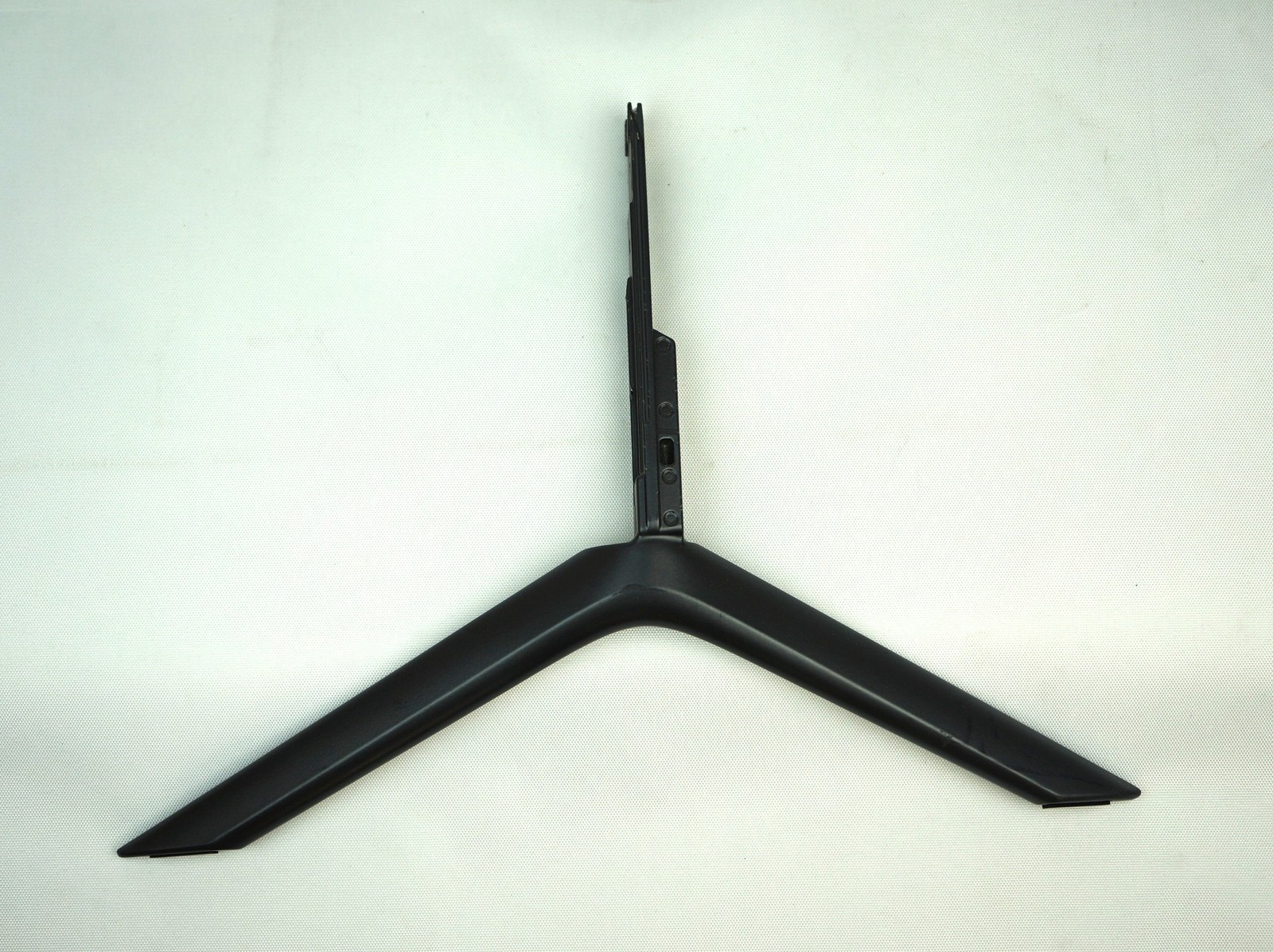 Ножка подставки для телевизора Samsung BN63-18854 2990₽