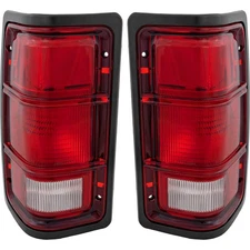 Tail Light Set For 1987-1996 Dodge Dakota Driver and Passenger Side Halogen