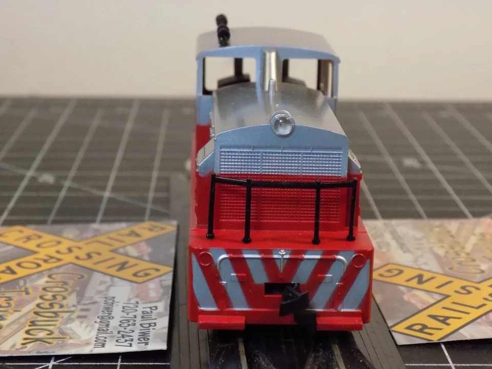 HO TYCO 2410 Hustler Diesel Loco ATSF 241 NEVER USED (072407) - Image 3 of 4