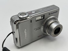 Fujifilm FinePix F Series F460 5.1MP Digital Camera - Silver