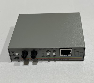 Allied Telesyn AT-MC101XL Fast Ethernet Media Converter 