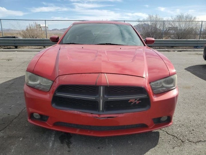 2011-2014 Dodge Charger Rear Axle Differential Carrier 5.7L RWD 3.06 Ratio Used Foto 4 de 4