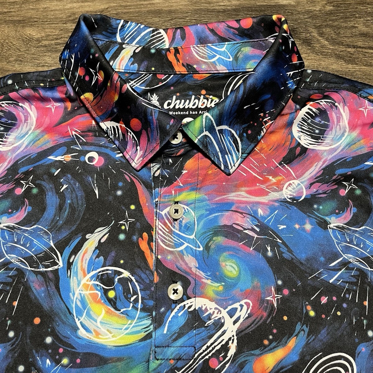 Chubbies Galactic Odyssey Golf Polo Mens M Space Galaxy Performance Shirt EUC View 4