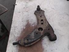 Triangle de suspension Skoda FABIA