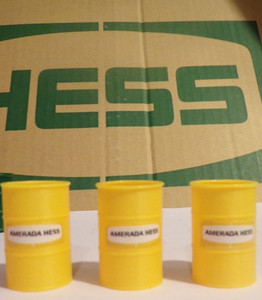1975 AMERADA HESS TOY TRUCK OIL DRUMS YELLOW VARIATION RARE CUSTOM NICE!