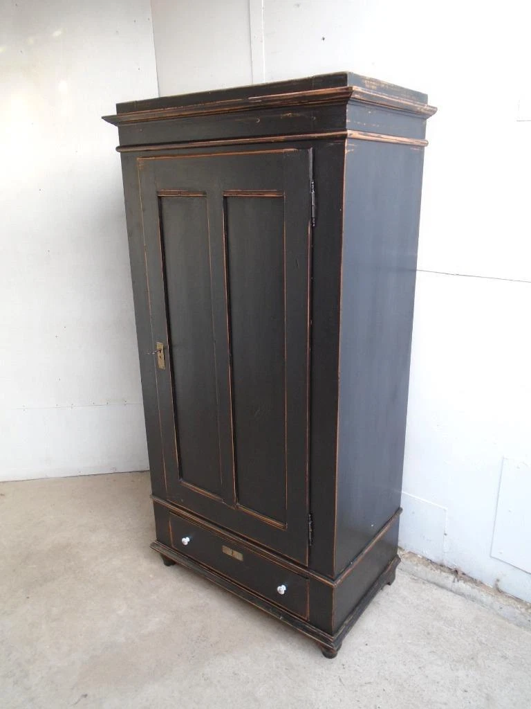 Victorian pine wardrobe outlet