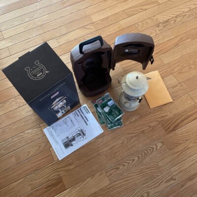 Coleman Seasons Lantern 2014 Limited Edition USED Season's Model