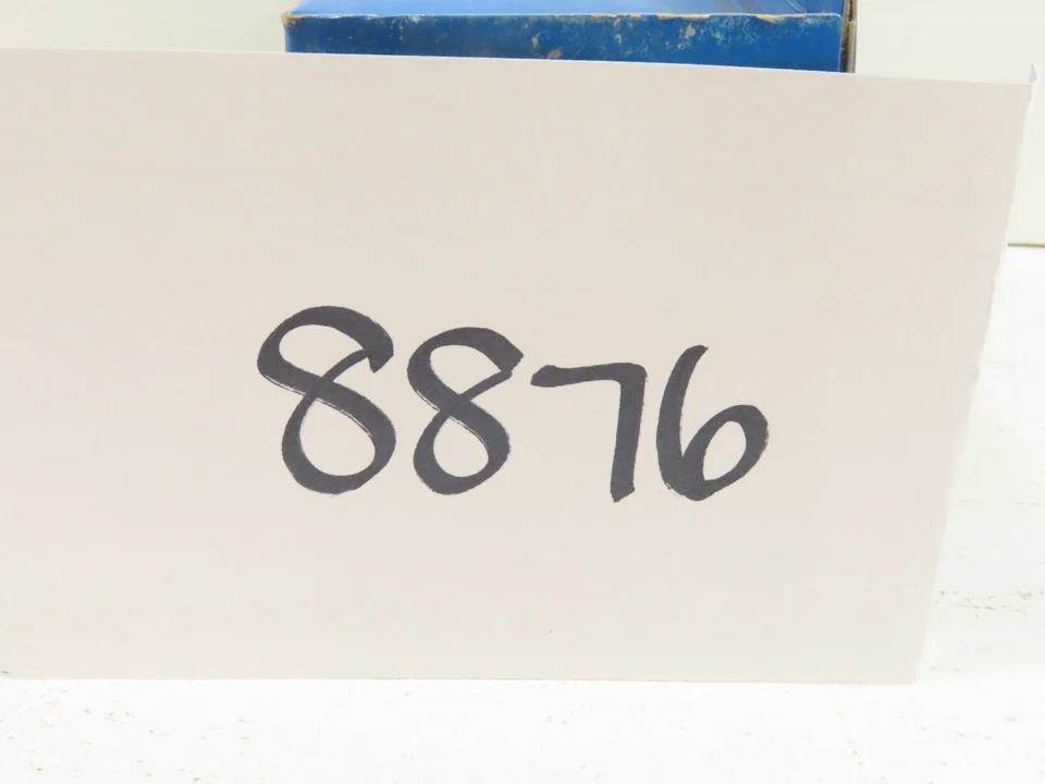 Matchbox K-77 Superkings Highway Rescue Plow Truck Plymouth Trail Duster LN 8876 - Image 4 of 4