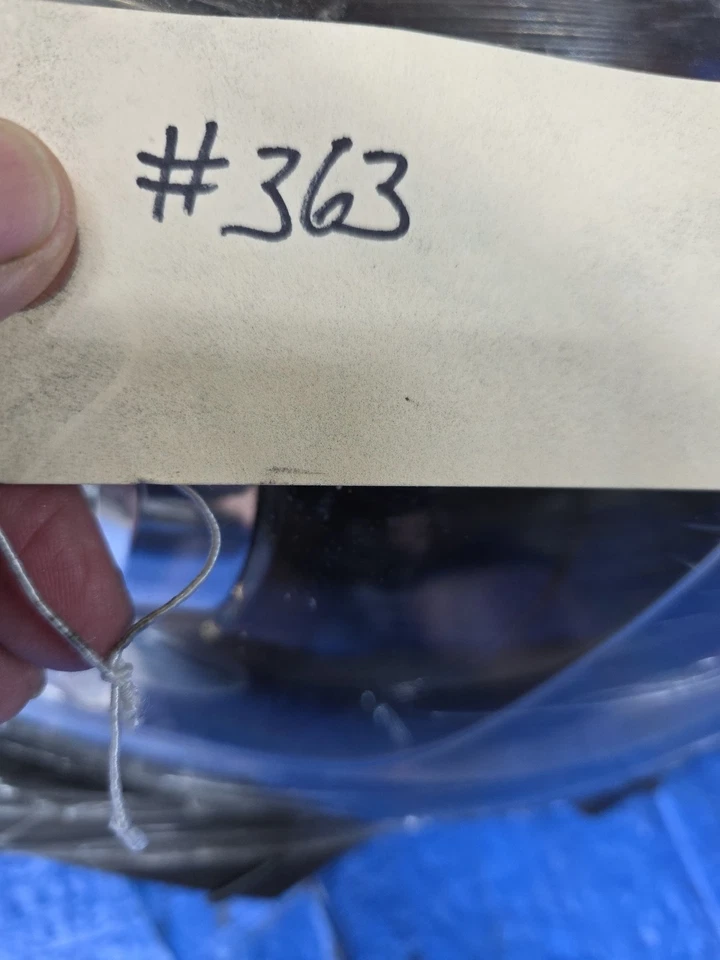 Faro izquierdo del lado del conductor Chevrolet Malibu 2013-2015. Foto 2 de 4